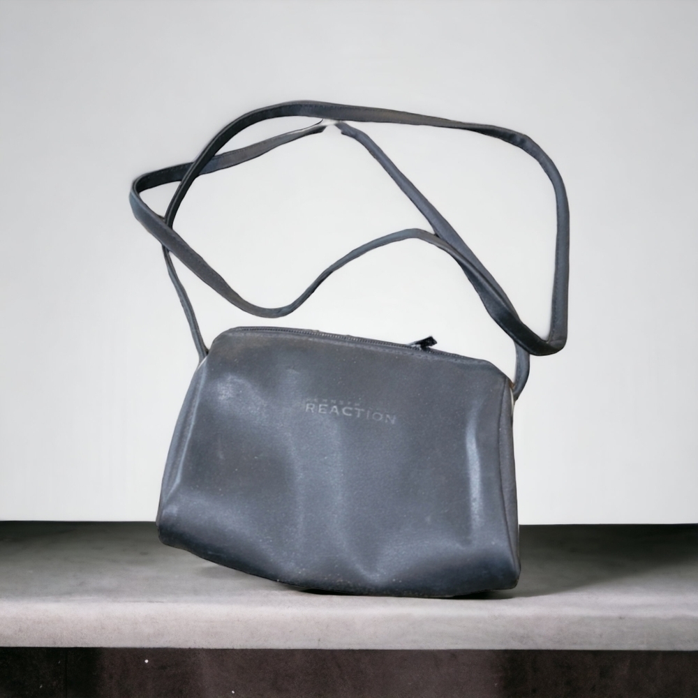 Kenneth Cole Reaction Small Crossbody